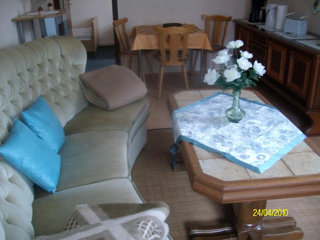 Ferien Und Gaestehaus Harms Нойенкирхен Номер фото